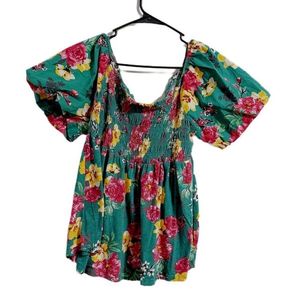 Torrid Red and Pink Floral Blouse with Flutter Sleeves - Picture 1 of 4